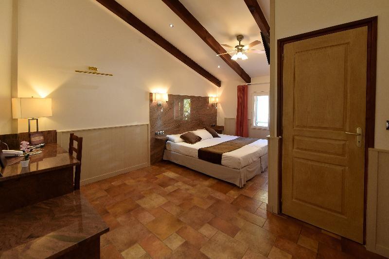 Hotel Les Jardins De La Glaciere 3*